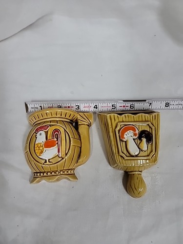 Vintage 1970s Kitsch Mushroom & Rooster Wall Pocket & Decor Yellow Ceramic - Picture 8 of 11