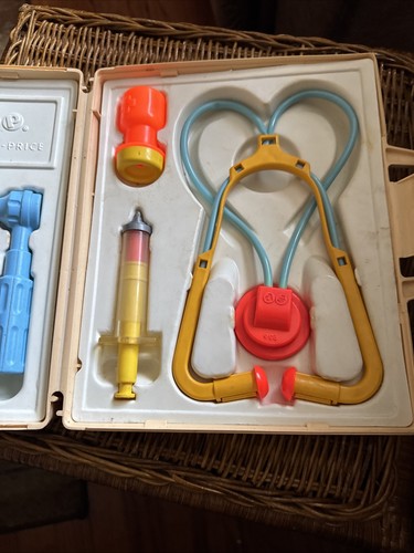 Fisher Price Toys Vintage 1977 Kit Medico Dottore Infermiere Play Set - Foto 5 di 6