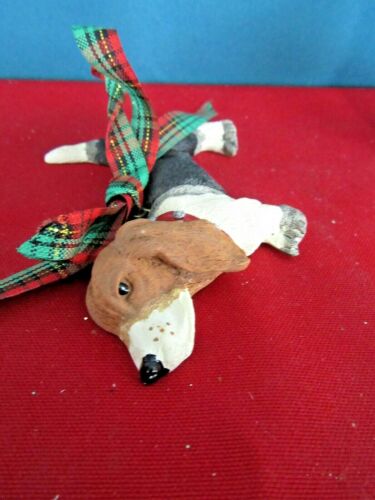311. Adorno de Navidad Dandy Dogs Kurt S. Adler Beagle Perro Arco Rojo Verde - Imagen 2 de 4