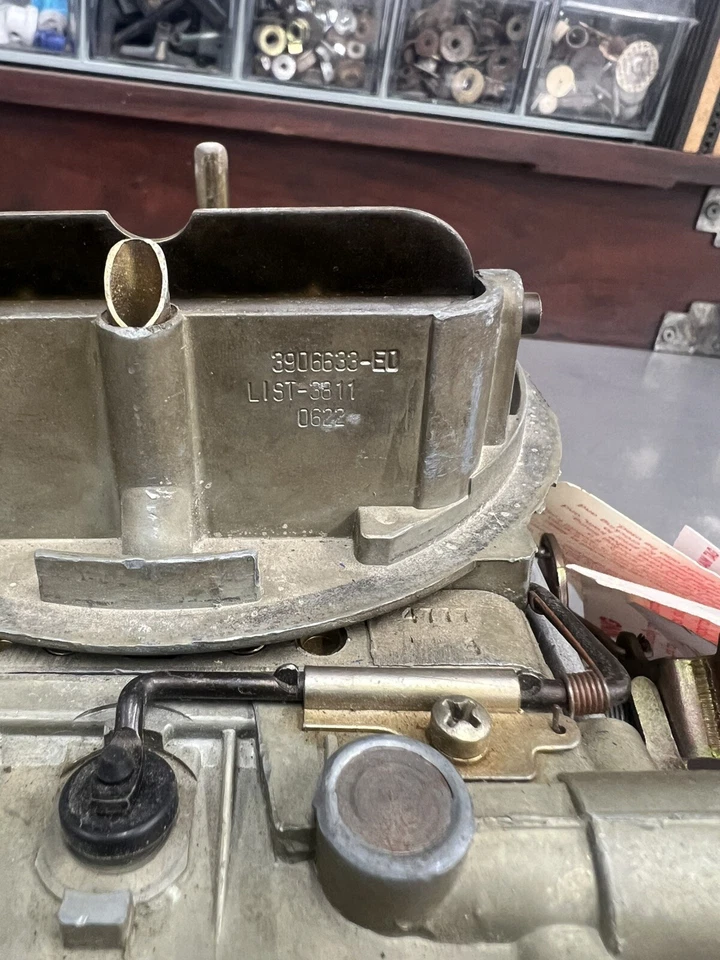 Corvette 427 1967 390 hp 3811 Holley ¡Nuevo en caja!!!!!! 3906633-EO Foto 4 de 4