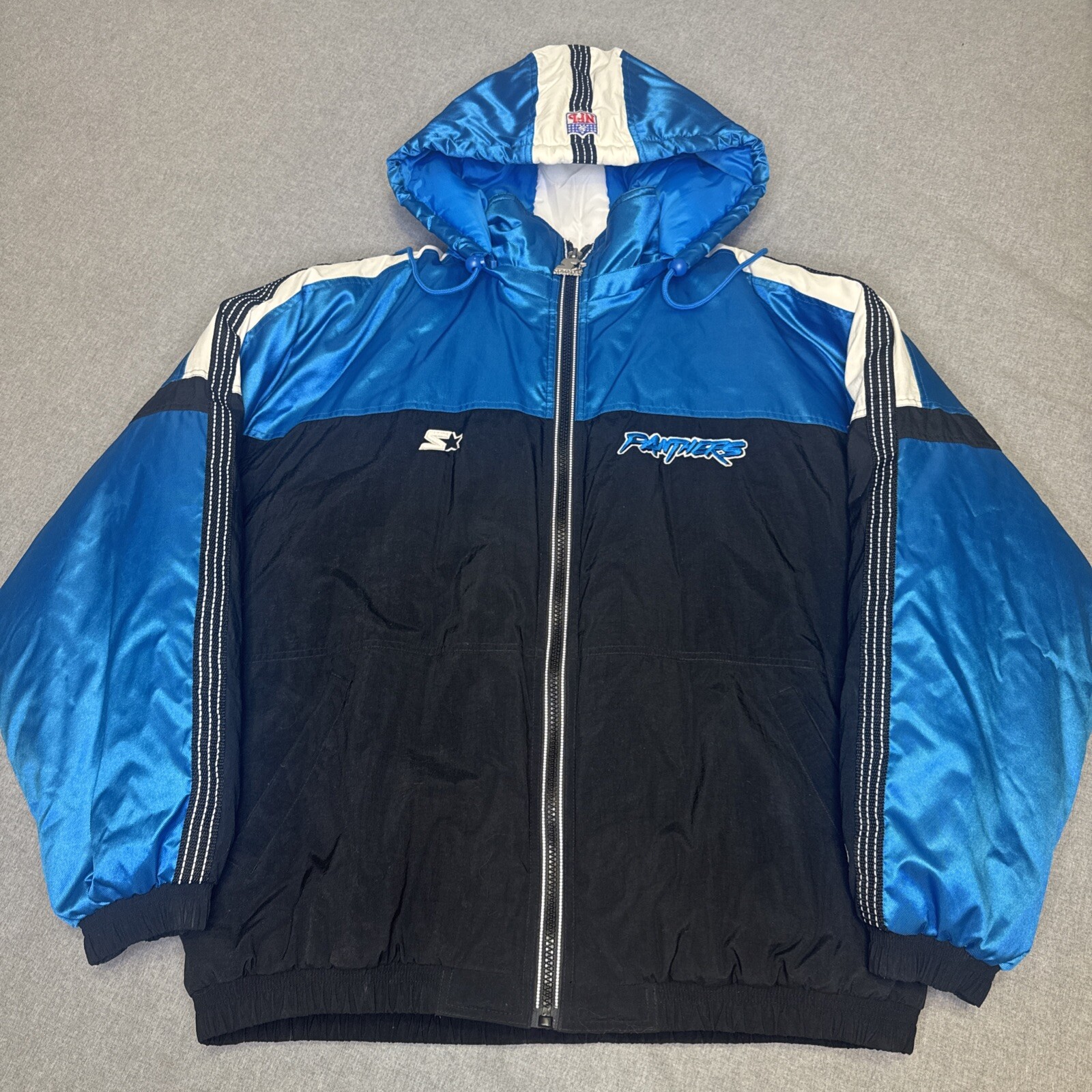 Vintage Starter Pro Line Carolina Panthers Big Logo Heavy Puffer Jacket Size 2XL