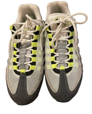 Nike Air Max 95 グレー/イエロー 国内 10/14 発売】ナイキ エア マックス 95 “グレー/イエロー