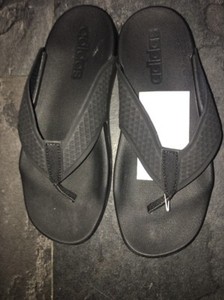 adidas toe post flip flops