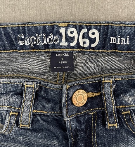Gap Kids 1969 Denim Mini Skirt Size 6 Reg - Lightly Distressed - Picture 3 of 3