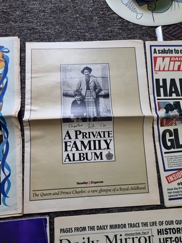 THE ROYAL FAMILY PANINI STICKER ALBUM 1991 AND 4 SOUVENIR ISSUE NEWSPAPER - Picture 5 of 24