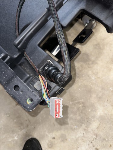 Dodge Caravan 2012-2020  Wheelchair Van Seat Frame Removable Wheelchair Handicap - Picture 7 of 8