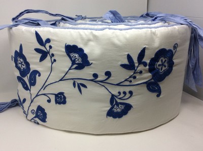 Serena Lily Crib Bumper White With Embroidered Navy Blue Flowers