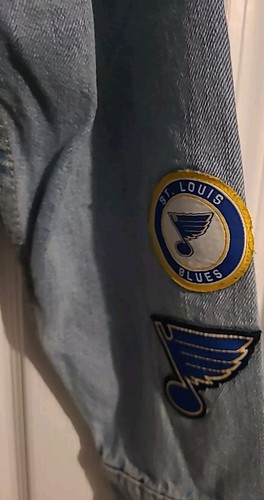 St. Louis Blues Women's Jean Jacket With Patches Brand New With Tags Womens Size - Picture 4 of 14