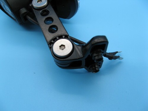 E-Bike Lampe AXA BlueLine 50 E 50 Lux 6 V Scheinwerfer mit Suntour Halter NEU - Bild 6 von 9