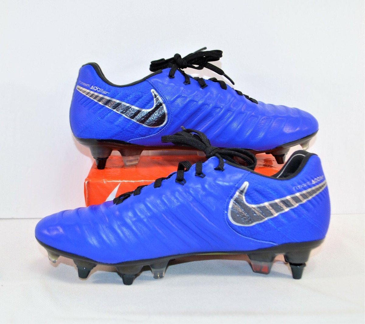 Nike Tiempo Legend 7 Elite PRO Flyknit SG ACC Soccer Cleats Nike Tiempo Legend 7 Elite PRO Flyknit SG ACC Soccer Cleats