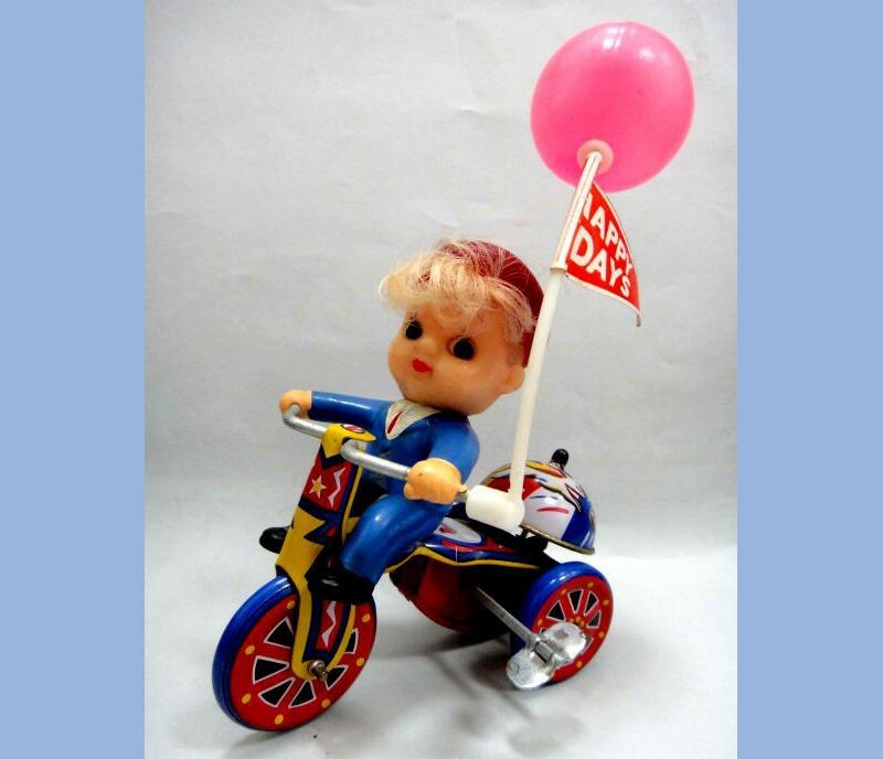Antique KEY WIND TIN LITHO TOYBOY ON TRICYCLE w BALLOON korea mtu WORKS GREAT Antique KEY WIND TIN LITHO TOYBOY ON TRICYCLE w BALLOON korea mtu WORKS GREAT