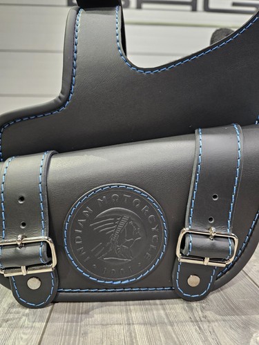 AJ_BAGGERS Side Bags & Tank Bib Bag INDIAN CHALLENGER, PURSUIT 20-25 BLUE stitch - Picture 3 of 14