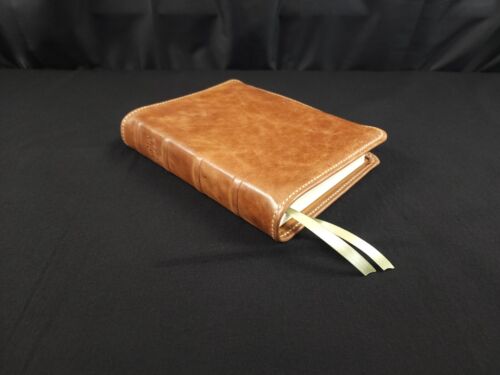 Bible en cuir premium - Bible journalistique à colonne unique ESV en peau de mouton marron - Photo 1 sur 8