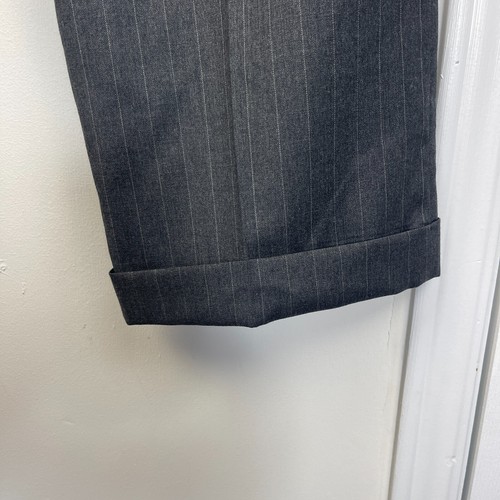 Lauren Ralph Lauren 40L 36x32 2 Piece 100% Wool Suit Gray Pinstripe 2 Button - Picture 21 of 21