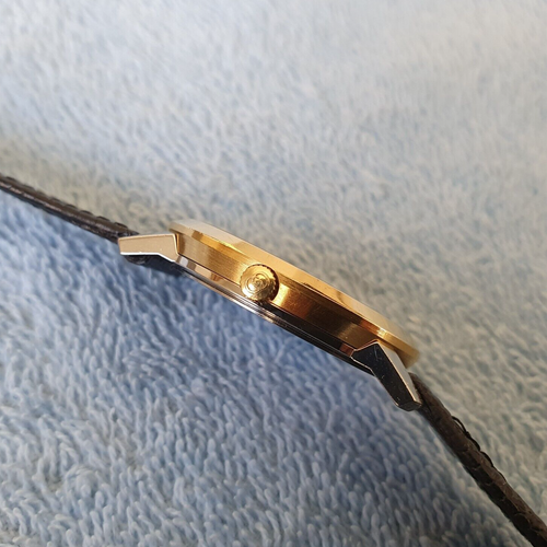 Gucci 2200M 18K vergoldet Herren oder Damenuhr (A320) - Bild 9 von 13