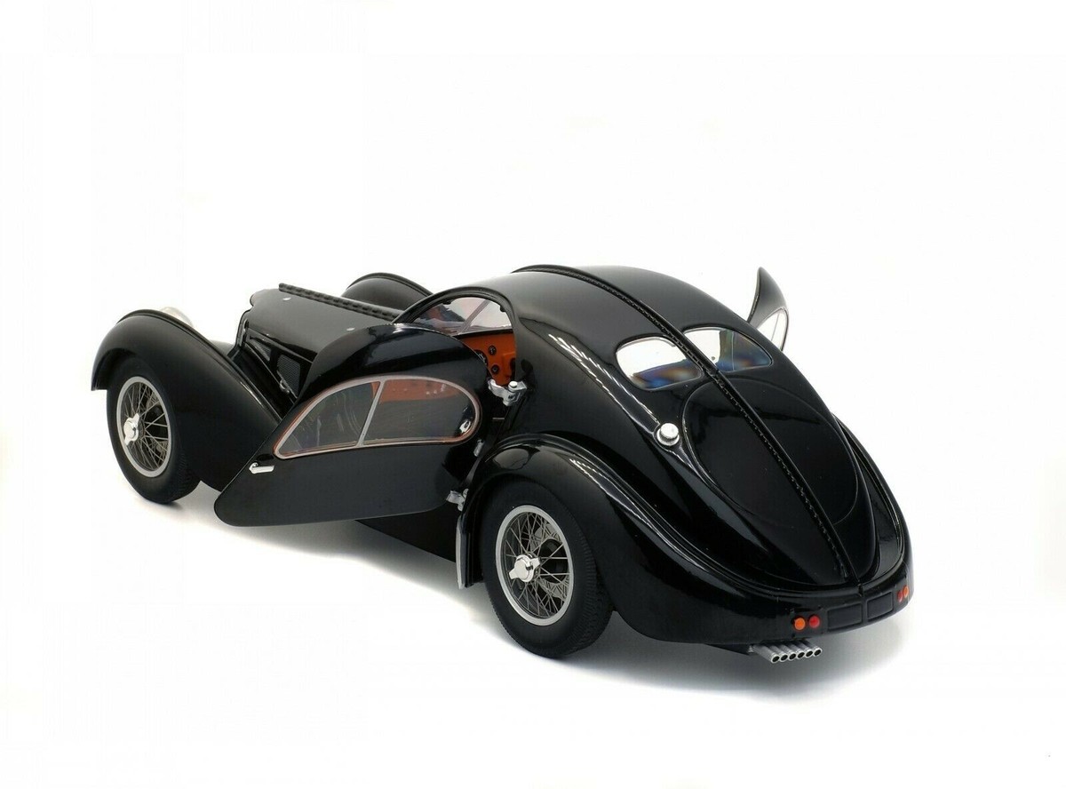 1/18 Bugatti Type 57SC Atlantic 1938 Black Diecast Model Car 1/18 Bugatti Type 57SC Atlantic 1938 Black Diecast Model Car