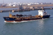 SQ0082 - UK Dredger - Arco Thames - photograph 6x4