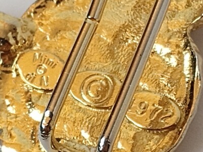 VINTAGE 1972 MIMI di N OWL BELT BUCKLE 1 Count Gold Tone 2  display picture 3