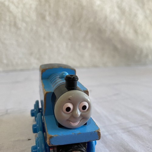 Thomas the Train Wooden Railway Tank Engine Friends Figure - Picture 9 of 9