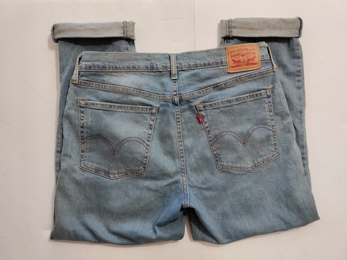 Levi's Boyfriend Women's Light Blue Distressed Rolled Up Jeans Size 30 - Picture 4 of 10