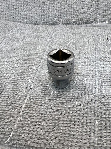 Snap-On 3/8" Drive 12pt 1/4" Socket F081 - Picture 3 of 8