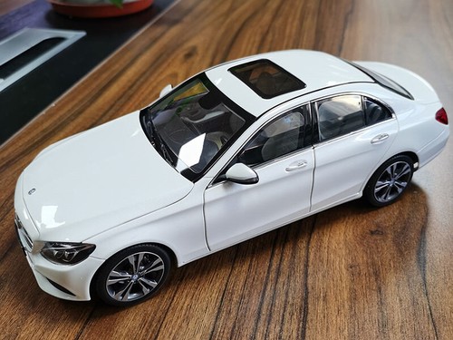 Norev 1:18 Mercedes Benz C200 Diecast Modellino Auto Collezione Giocattolo - Foto 11 di 15