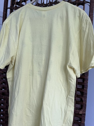 Pogue Life LAX Volkwagan Bug Yellow Gildan Travel Graphic T Shirt Size Large - Picture 6 of 6