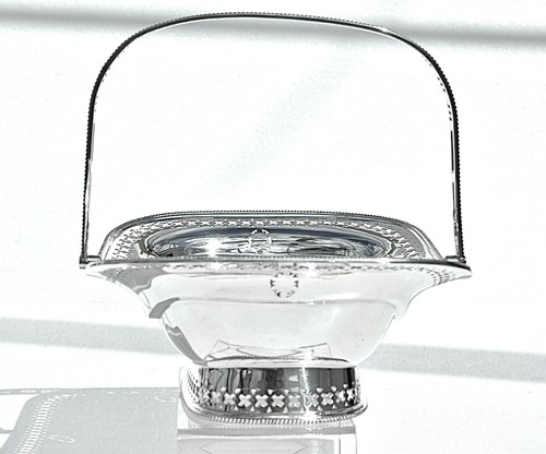 Fabulous Solid Silver Fruit /Cake Swing Handled Basket,William Hutton 1926: 470g - Picture 5 of 24