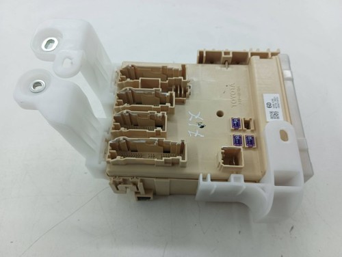 Lexus NX 2017 Body Comfort Control Module Unit 8922178030 AMD96568 - Picture 2 of 8