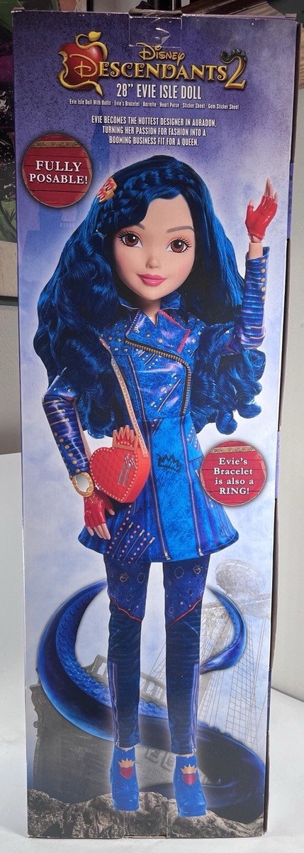 EVIE VHTF Disney Descendants 2 Evie 28