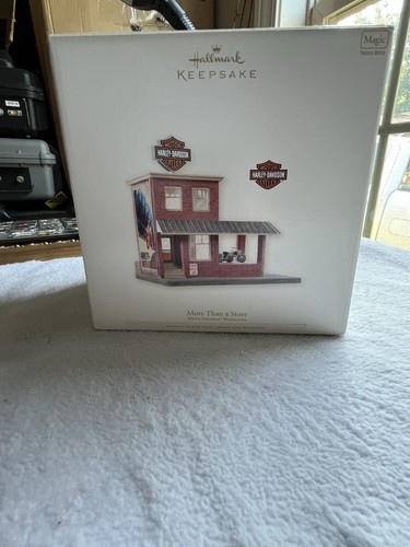 2008 Hallmark Ornament Harley Davidson More Than A Store Display