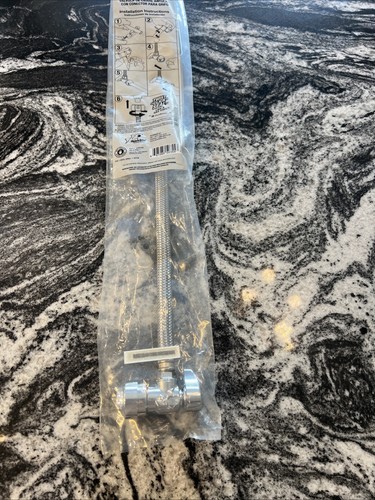 VÁLVULA DE PARADA DE ÁNGULO SHARKBITE 24657 CON CONECTOR DE GRIFO 1/2 pulgada x 1/2" x 20" - Imagen 7 de 8