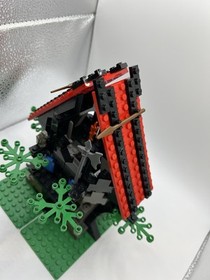 LEGO Majisto's Magical Workshop (6048) Missing 2 Blue Plumes, No Box Or Manual