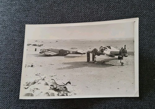 FOTO D'EPOCA 2 GUERRA MONDIALE REGIA AERONAUTICA AEREI INGLESI DISTRUTTI - 第 1/4 張圖片