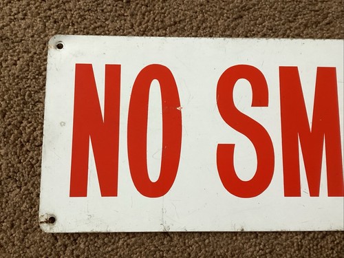 Vintage Original Garage Forecourt Metal / Tin/? No Smoking Sign - Picture 4 of 8
