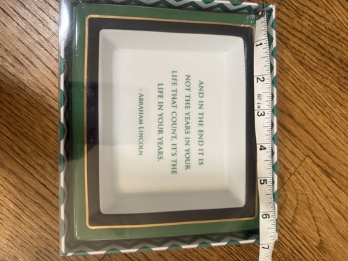 Two's Company Wise Sayings Abraham Lincoln Desk Tray Life In Your Years Quote