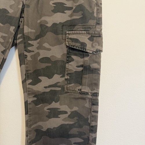505 Pantaloni Levi's CAMO giovani regular fit gambe dritte taglia 12 reg 26 W 26 L usati in ottime condizioni - Foto 2 di 9