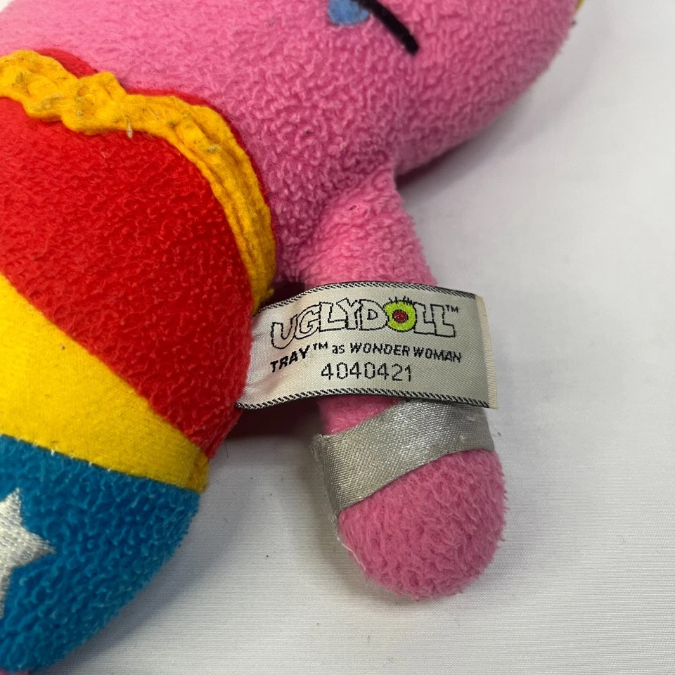 Bandeja Uglydoll como Mujer Maravilla Peluche 4040421 - DC Comics Crossover Raro Difícil de Encontrar Foto 3 de 4