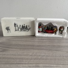 Dept 56 Delivering the Christmas Greens #56373 Heritage Village Collection