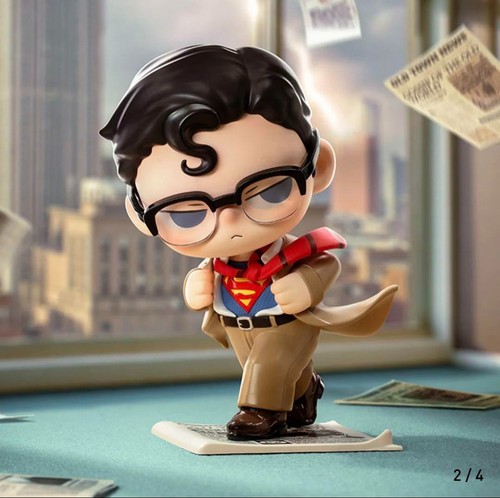 POP MART Superman KUBO Big Size Vinyl Figure 13.5cm DC Comics Limited Japan New - Picture 5 of 8
