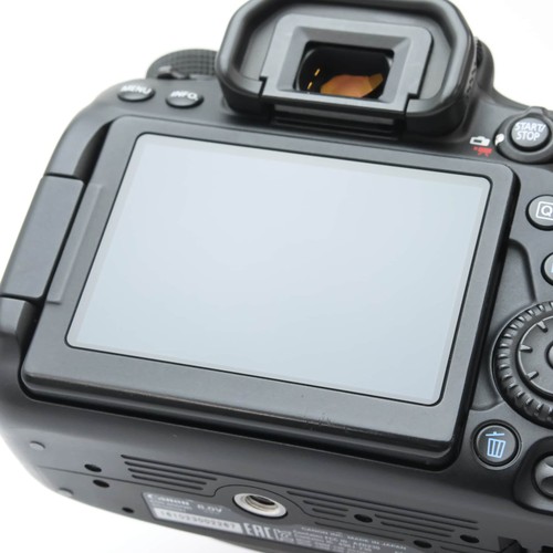 Canon EOS 80D EF-S18-135 IS USM Lens Kit #68 - Picture 11 of 12