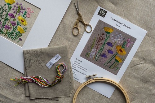DIY Meadow Flower Embroidery Kit, Stamped Irish Linen, Beginners, Intermediate - Picture 6 of 10