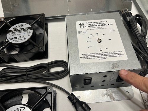 Kit de ventilador de sótano reversible Tjernlund Xchanger X2D caja abierta - Imagen 3 de 11