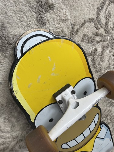The Simpsons Homer Simpson Skateboard By Santa Cruz 10×32 Complete - Picture 13 of 16