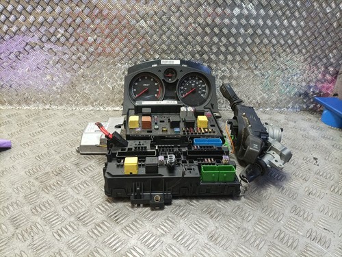 KIT ECU VAUXHALL ASTRA H 2004-2010 93182893/13145017/13145033/13191825/13184055 - Imagen 1 de 6