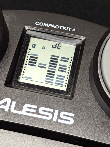 Alesis Compact Kit 4 Portable 4-Pad Tabletop Electronic Drum Kit w/ AC Adapter - Picture 2 of 5