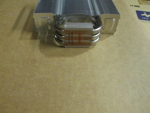Thermaltake Frio Silent 14 Non-Interference 140mm Cooler (CL-P002-AL14BL-B) - Picture 2 of 6