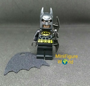 LEGO DC Batman II Harley Quinn Minifigure Prison Jumpsuit
