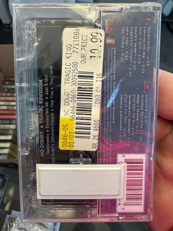 No Doubt ☆ Tragic Kingdom ☆ 1995 ☆ Sealed Cassette w/ Hype Sticker ☆ Rare Find - Image 3 of 4