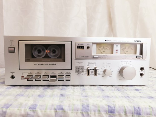 KASSETTEN DECK AIWA M250 TOP IN ORDNUNG